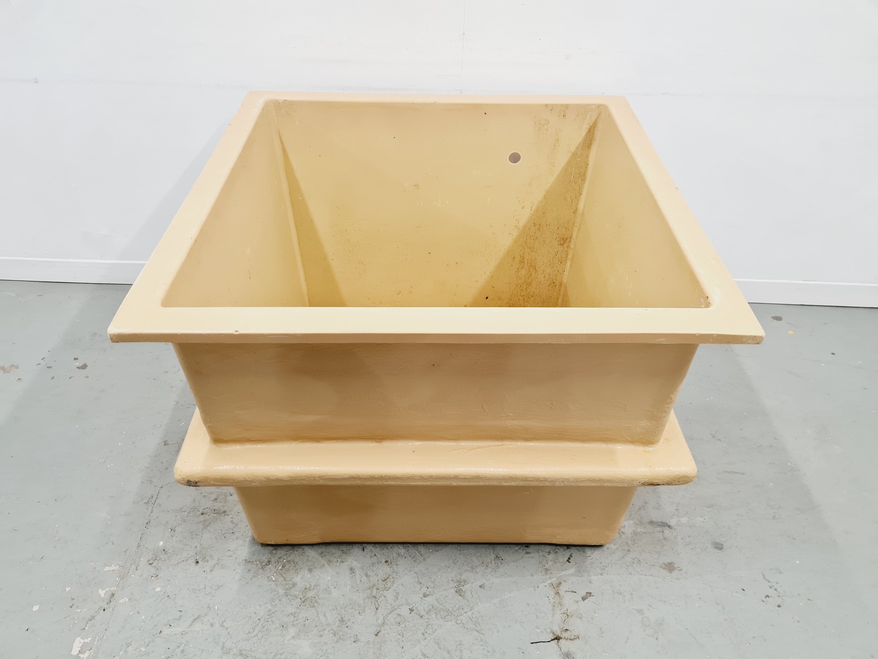 Image of Large Beige Cubic Fibreglass Tank 605L