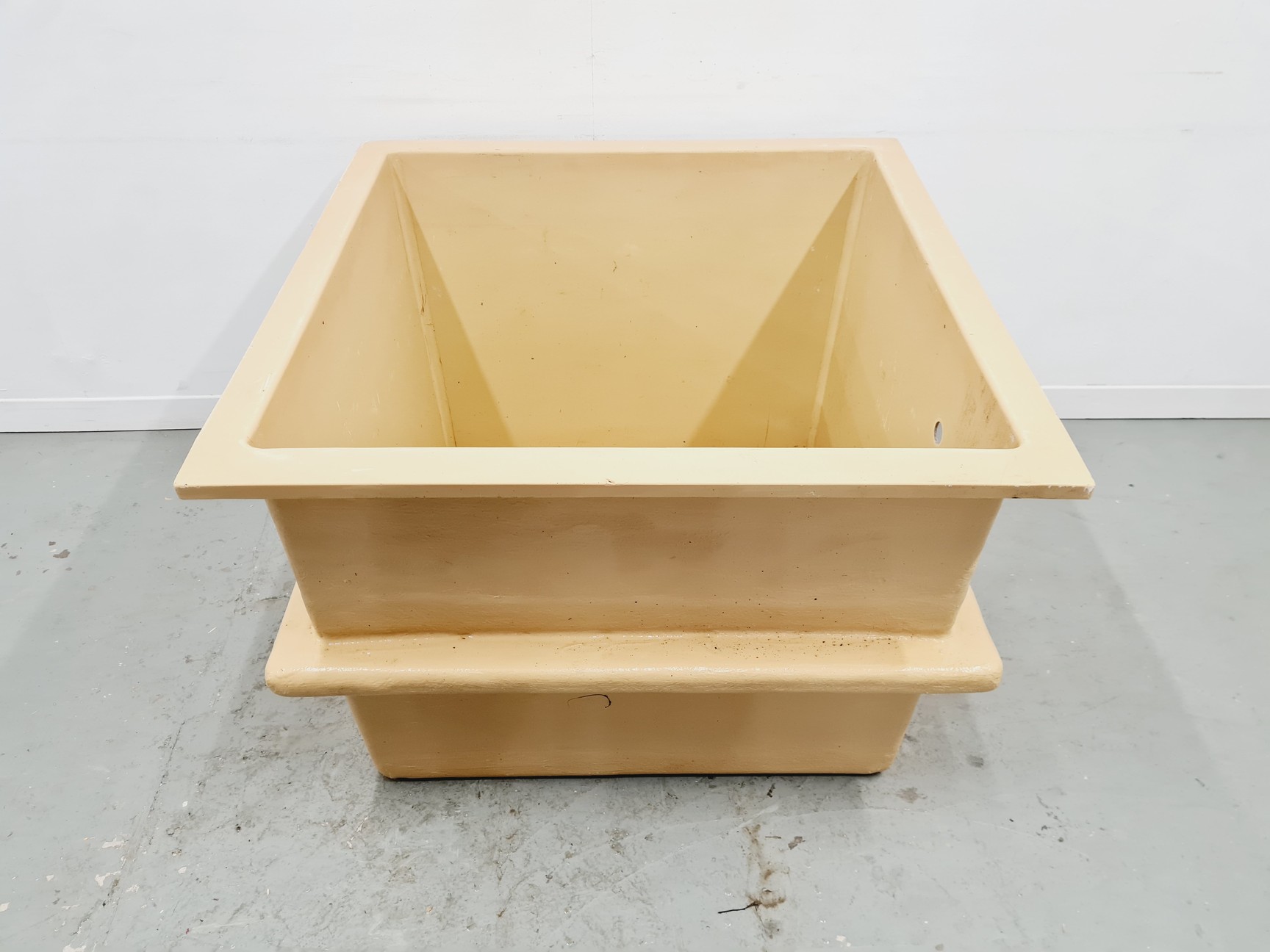 Image of Large Beige Cubic Fibreglass Tank 605L