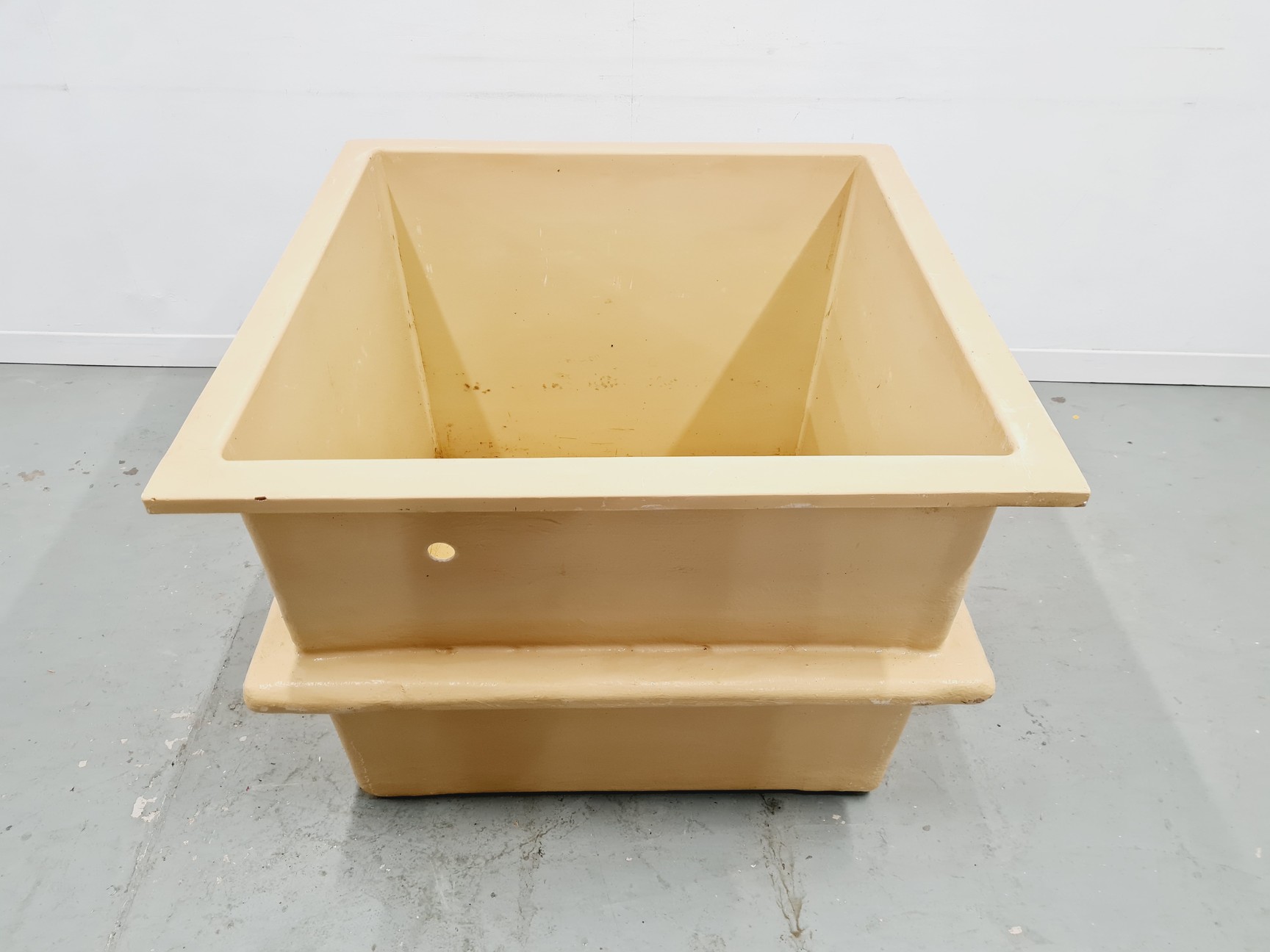 Image of Large Beige Cubic Fibreglass Tank 605L