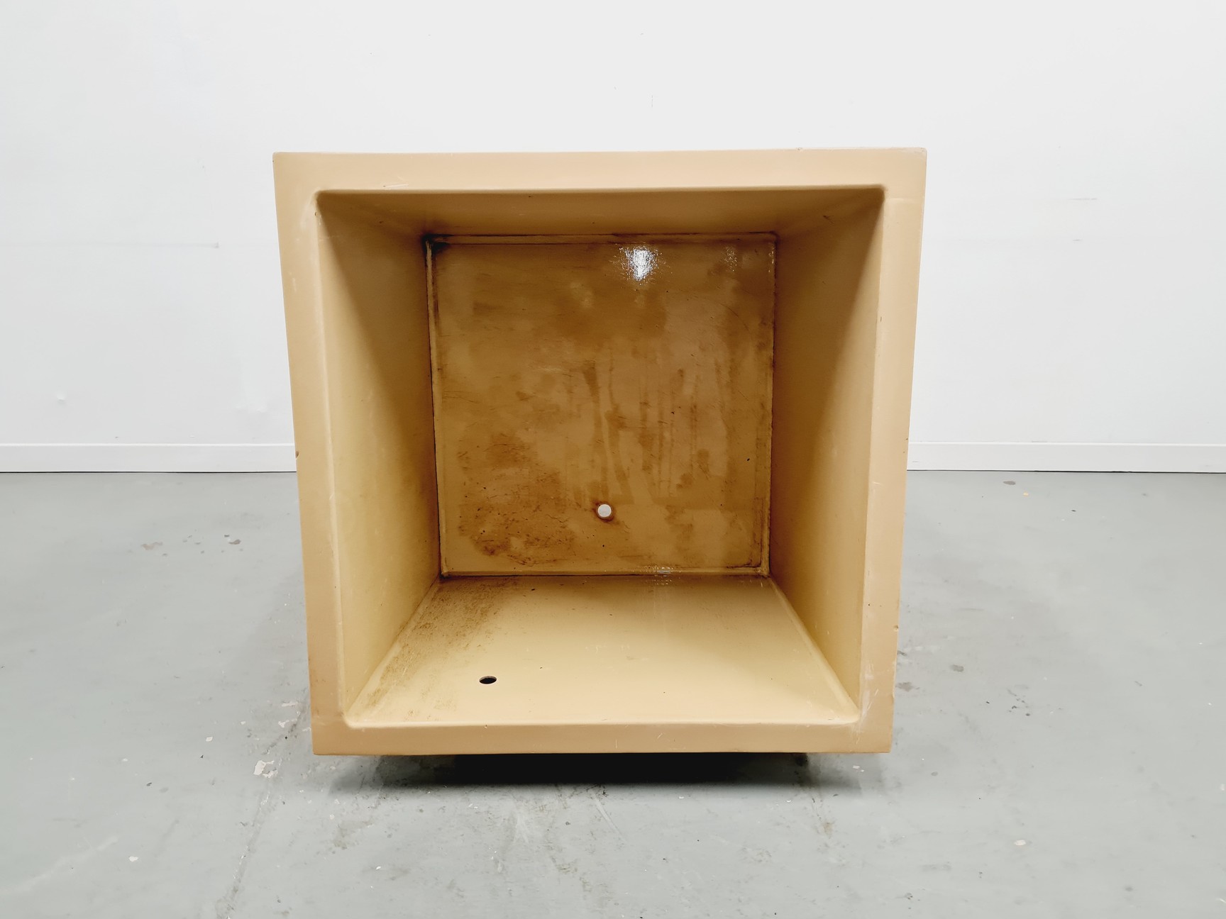 Image of Large Beige Cubic Fibreglass Tank 605L