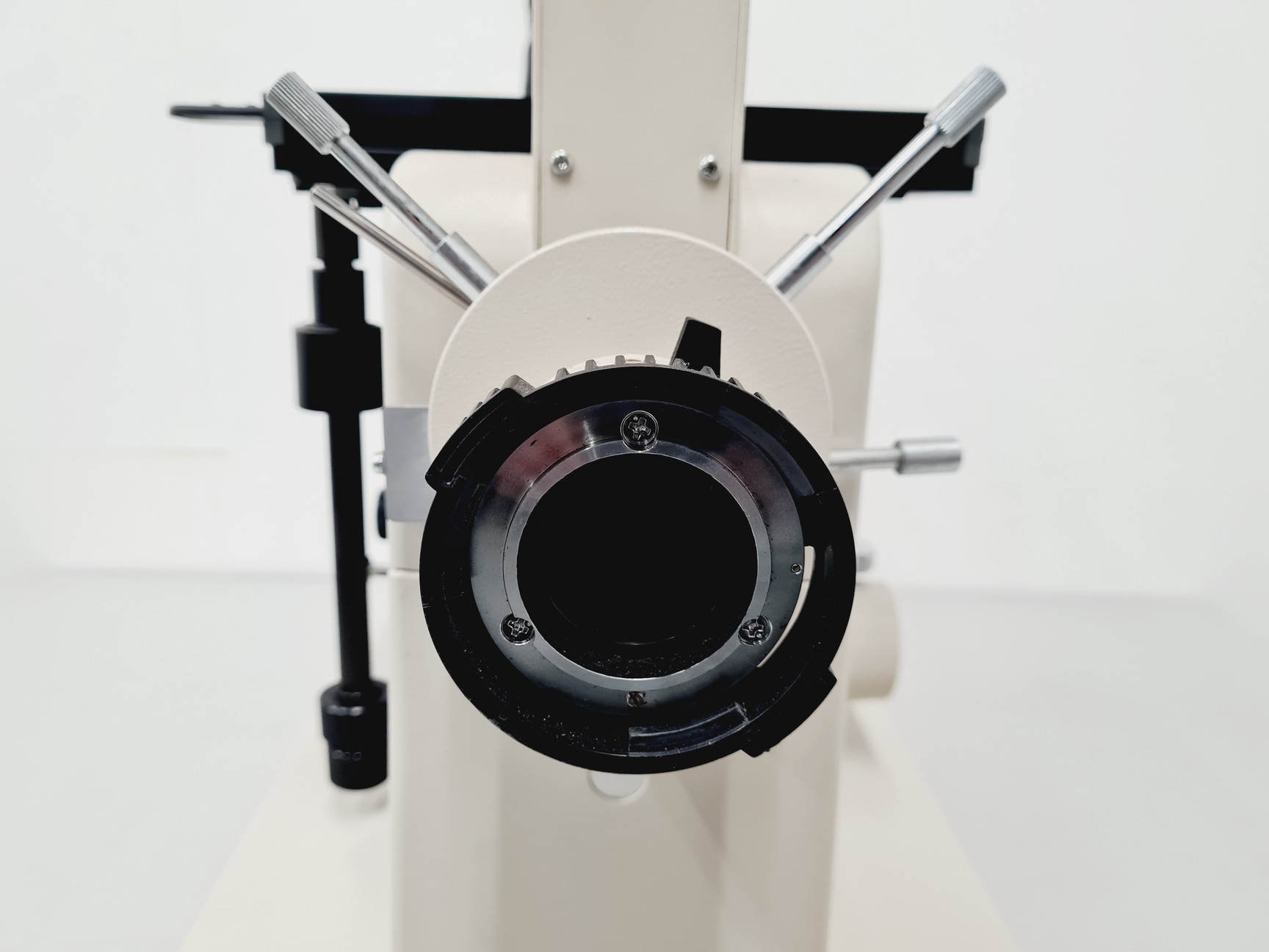 Image of Nikon Diaphot Inverted Microscope