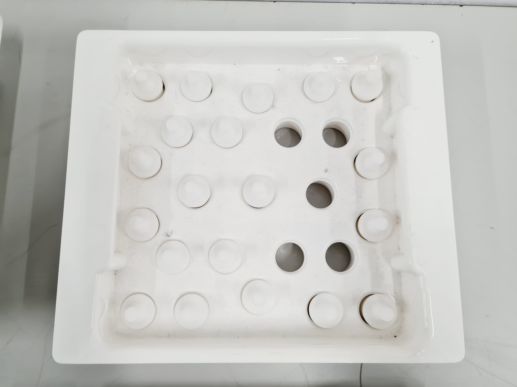 Image of Planer Kryo 560-16 Controlled Rate Freezer w/ Planer MRV Controller Lab