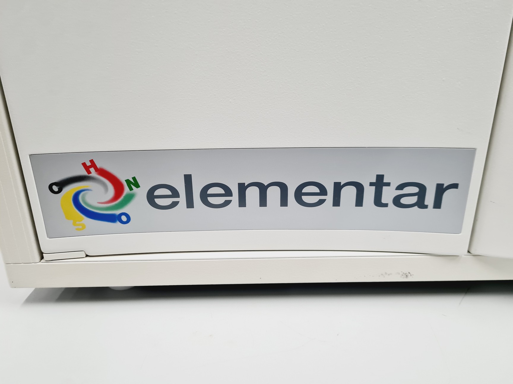 Image of Elementar Vario Macro CN Elemental Analyzer