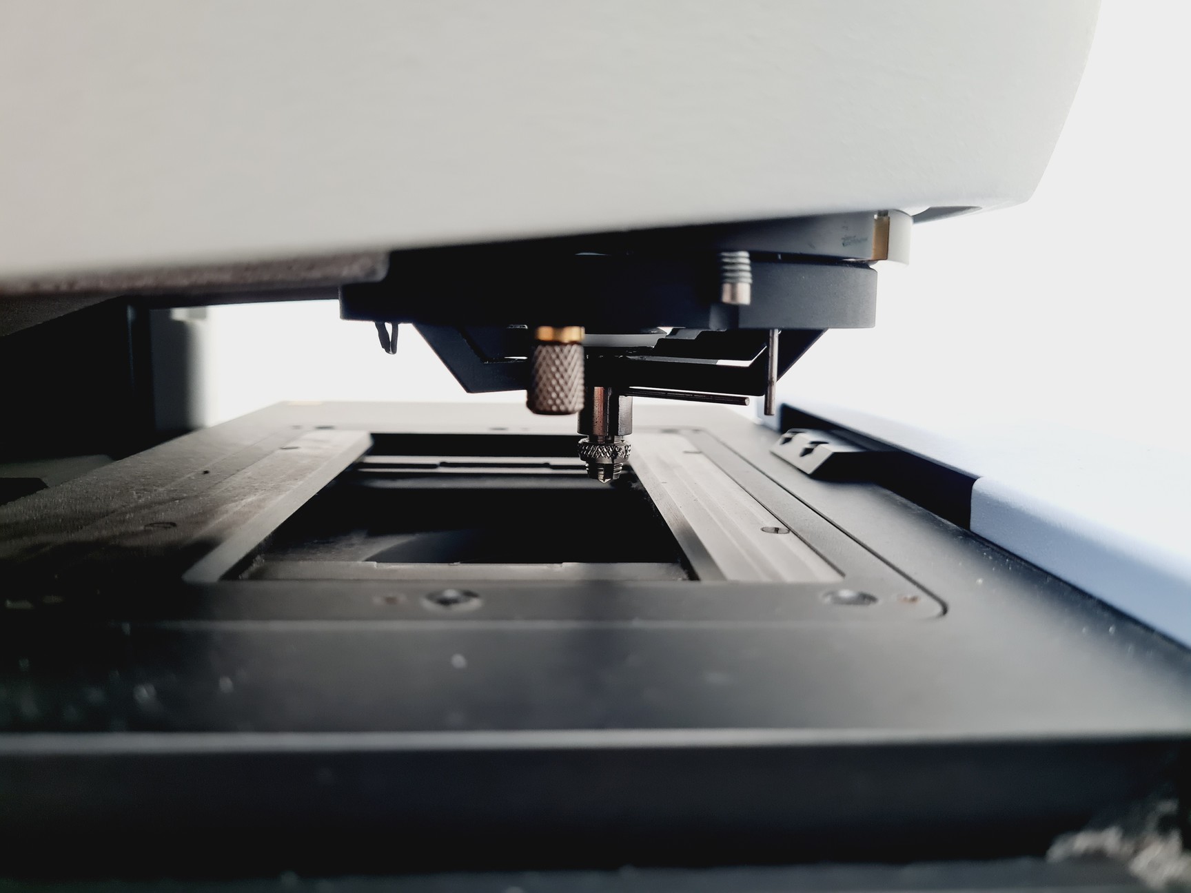 Image of Perkin Elmer Spectrum Spotlight 200 FT-IR Microscope with Stage Controller