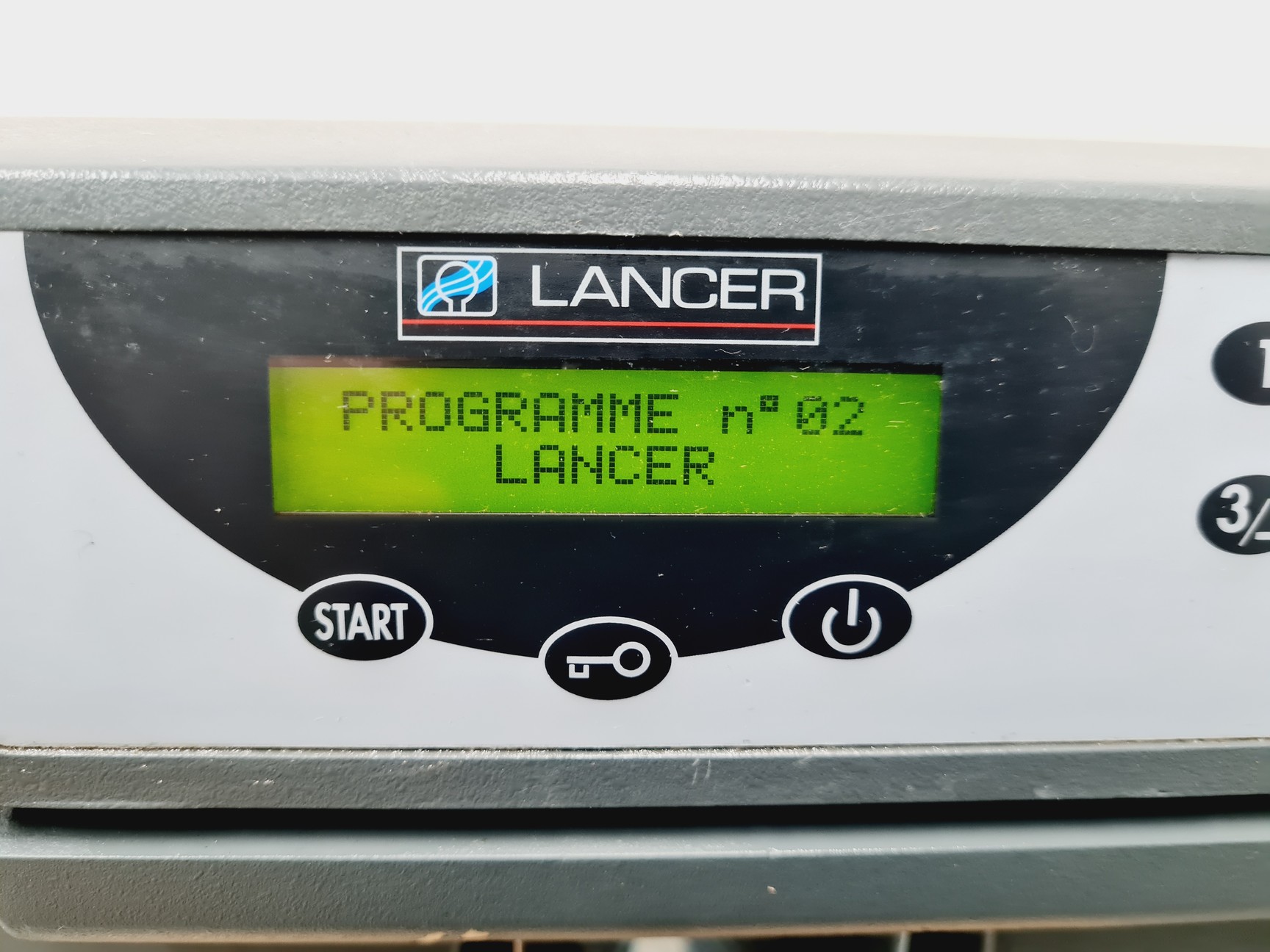 Image of Lancer 810 LX  Undercounter Glassware Washer Lab