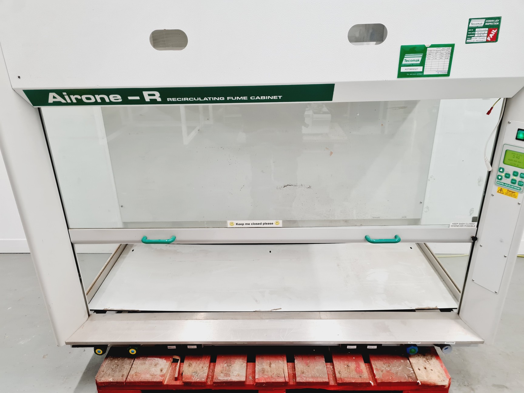 Image of Safelab Airone 1500R Recirculating Fume Cupboard 