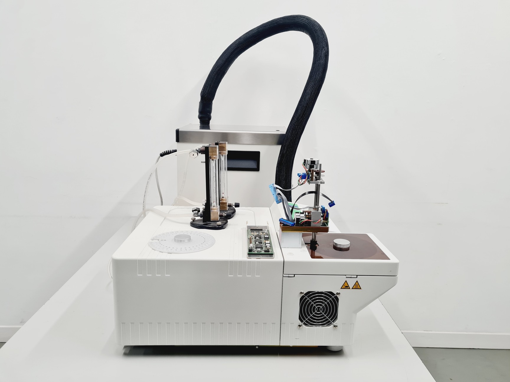 Image of METTLER TOLEDO DSC822e Differential Scanning Calorimeter & ThermoHakke EK90/MT