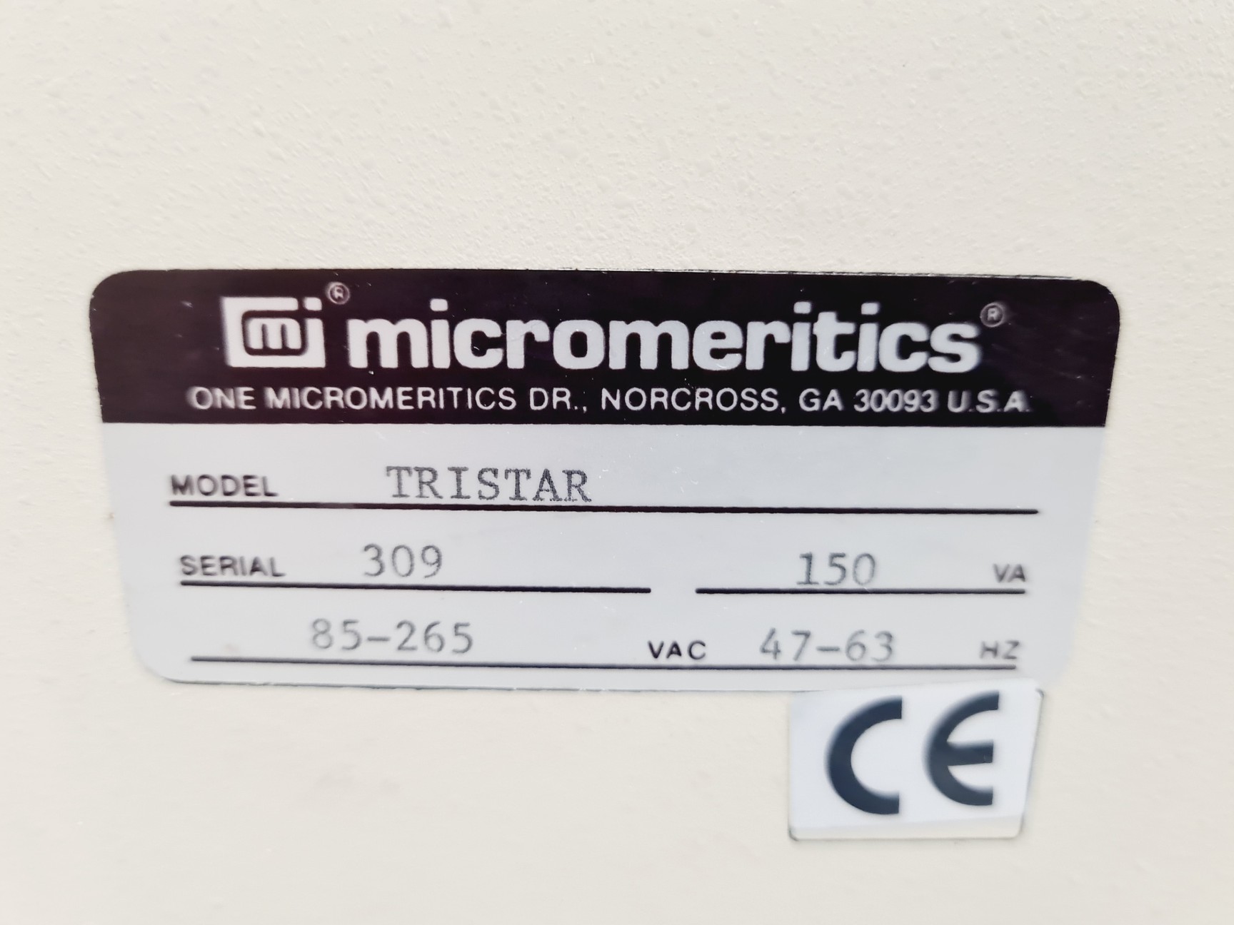 Image of Micromeritics Tristar Surface Area Pore Size Analyser Lab