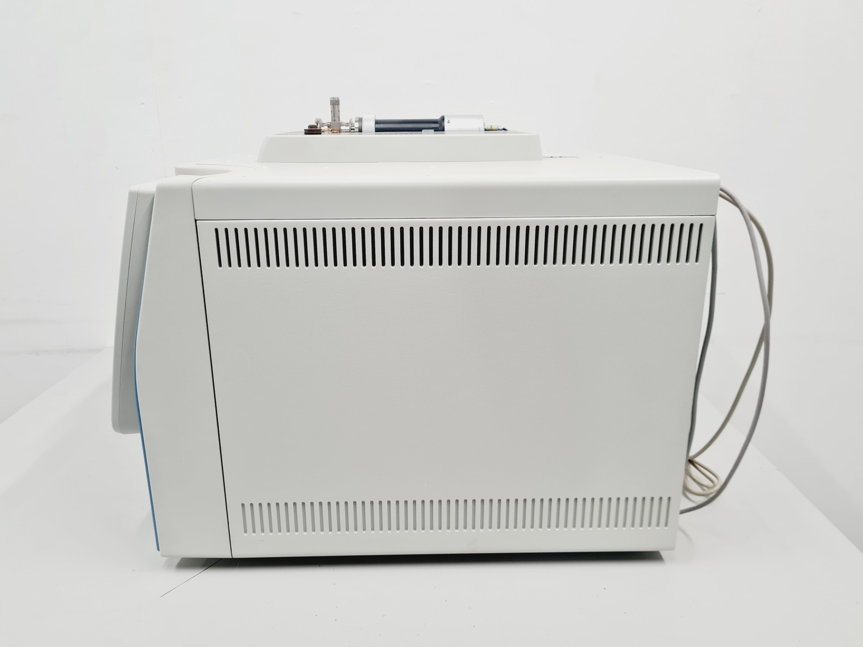 Image of Thermo Scientific Trace GC Ultra Gas Chromatograph with Thermo Alimentatore DRH