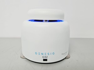 Thumbnail image of Genesig Q32 gen2 Real-Time PCR Machine w/ Case Lab