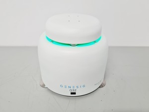 Thumbnail image of Genesig Q32 gen2 Real-Time PCR Machine w/ Case Lab