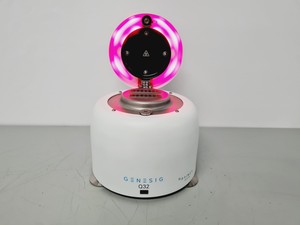 Thumbnail image of Genesig Q32 gen2 Real-Time PCR Machine w/ Case Lab