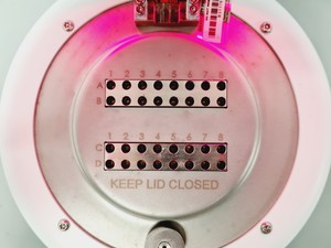 Thumbnail image of Genesig Q32 gen2 Real-Time PCR Machine w/ Case Lab