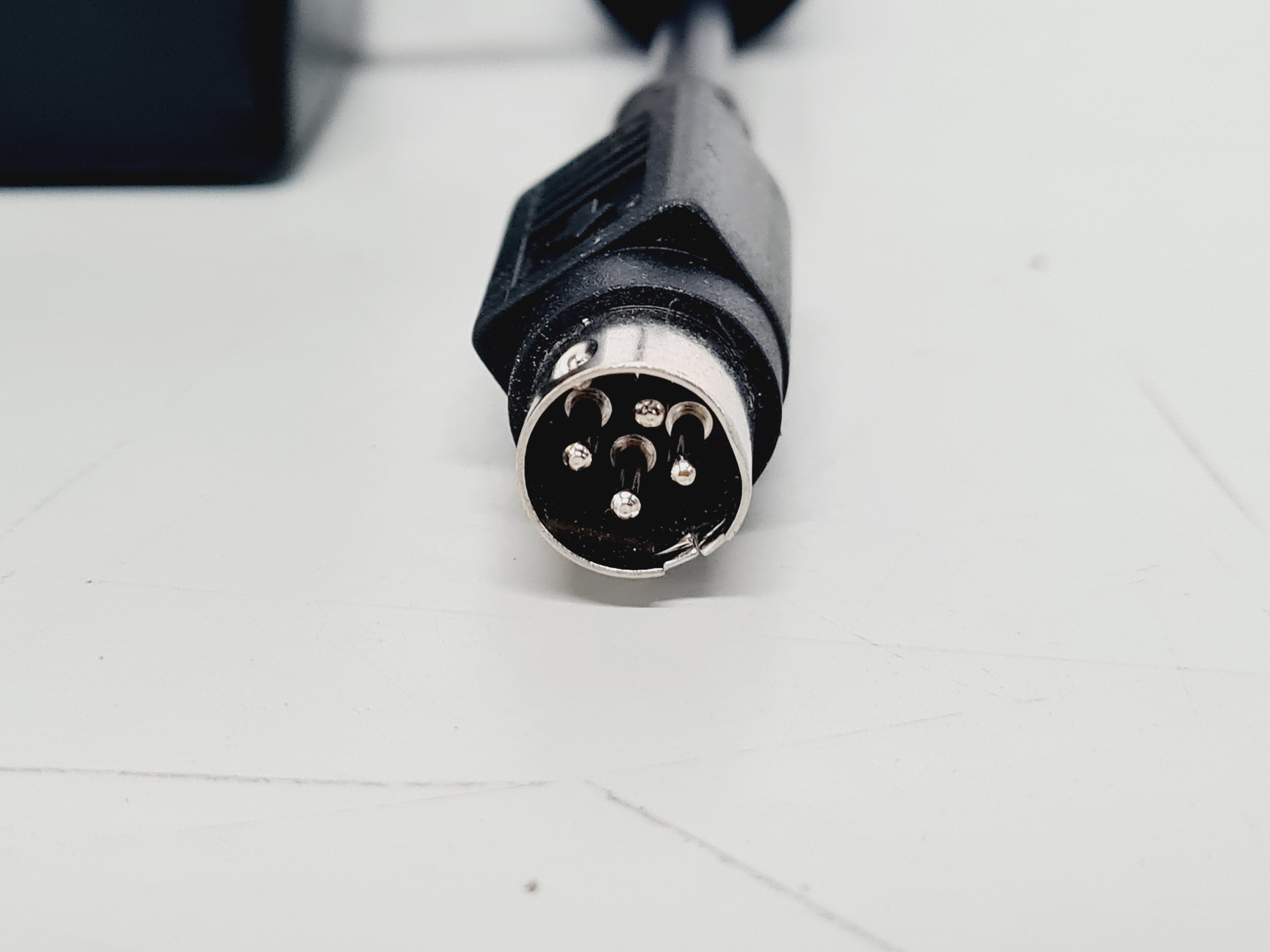 Image of Genesig Q32 gen2 Real-Time PCR Machine w/ Case Lab