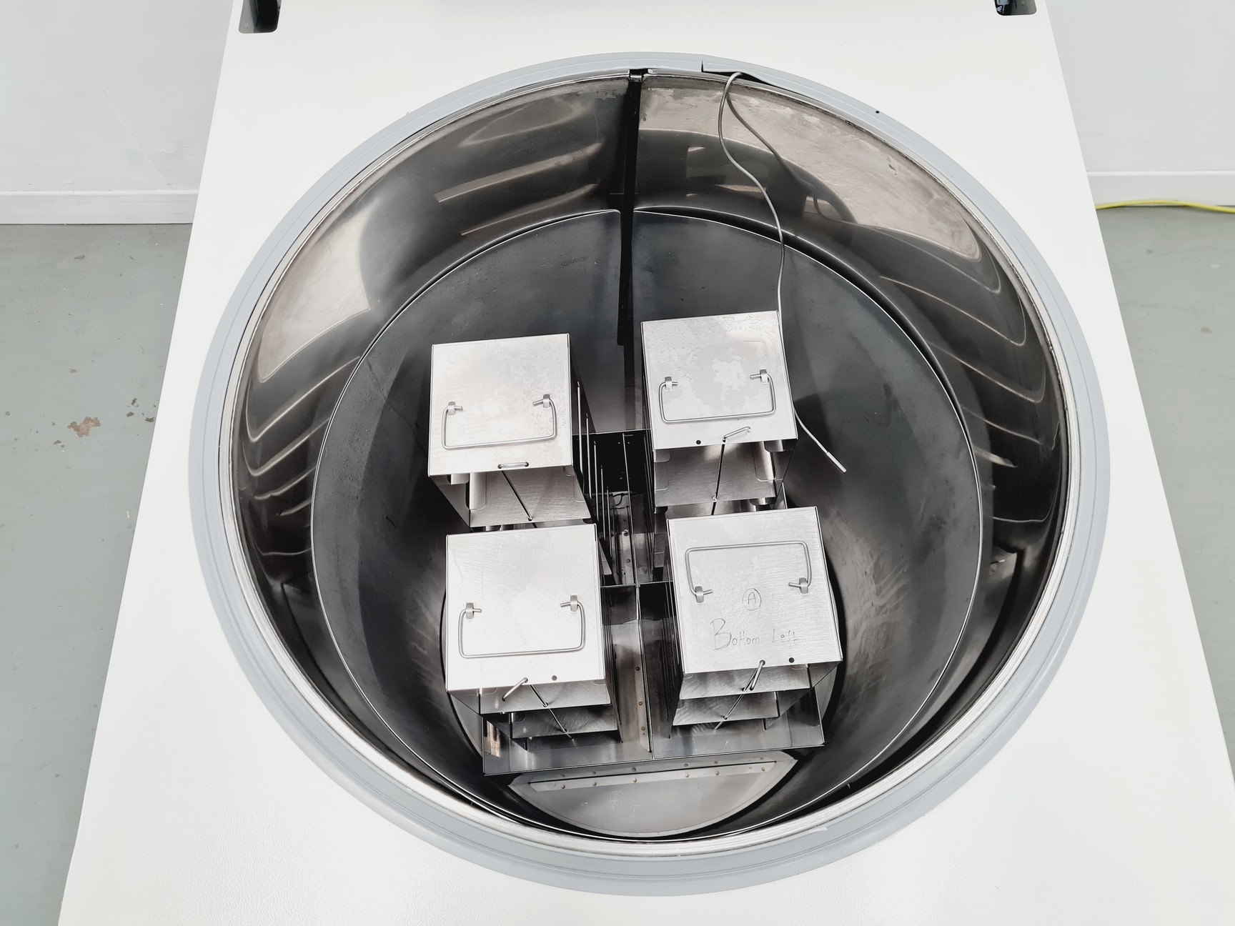 Image of Thermo Scientific CryoPlus 2 Model  7403TF Lab