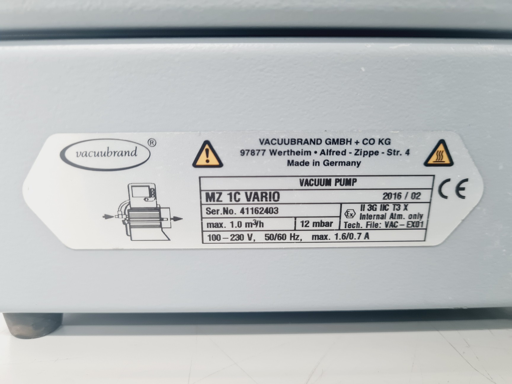 Image of Vacuubrand MZ 1C Vario Vacuum Pump with CVC 3000 Lab