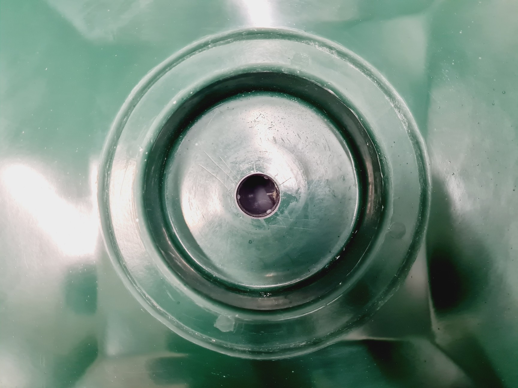 Image of Purewell Fish Farming Green Large Fibreglass Tank 640L 