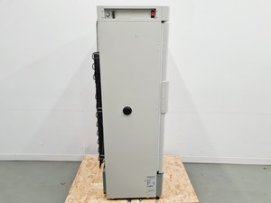 Thumbnail image of Panasonic MIR-254-PE Refrigerated Incubator Lab