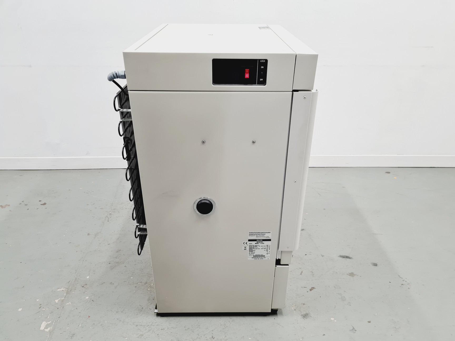 Image of Sanyo MIR-153 Refrigerated Laboratory Incubator Lab