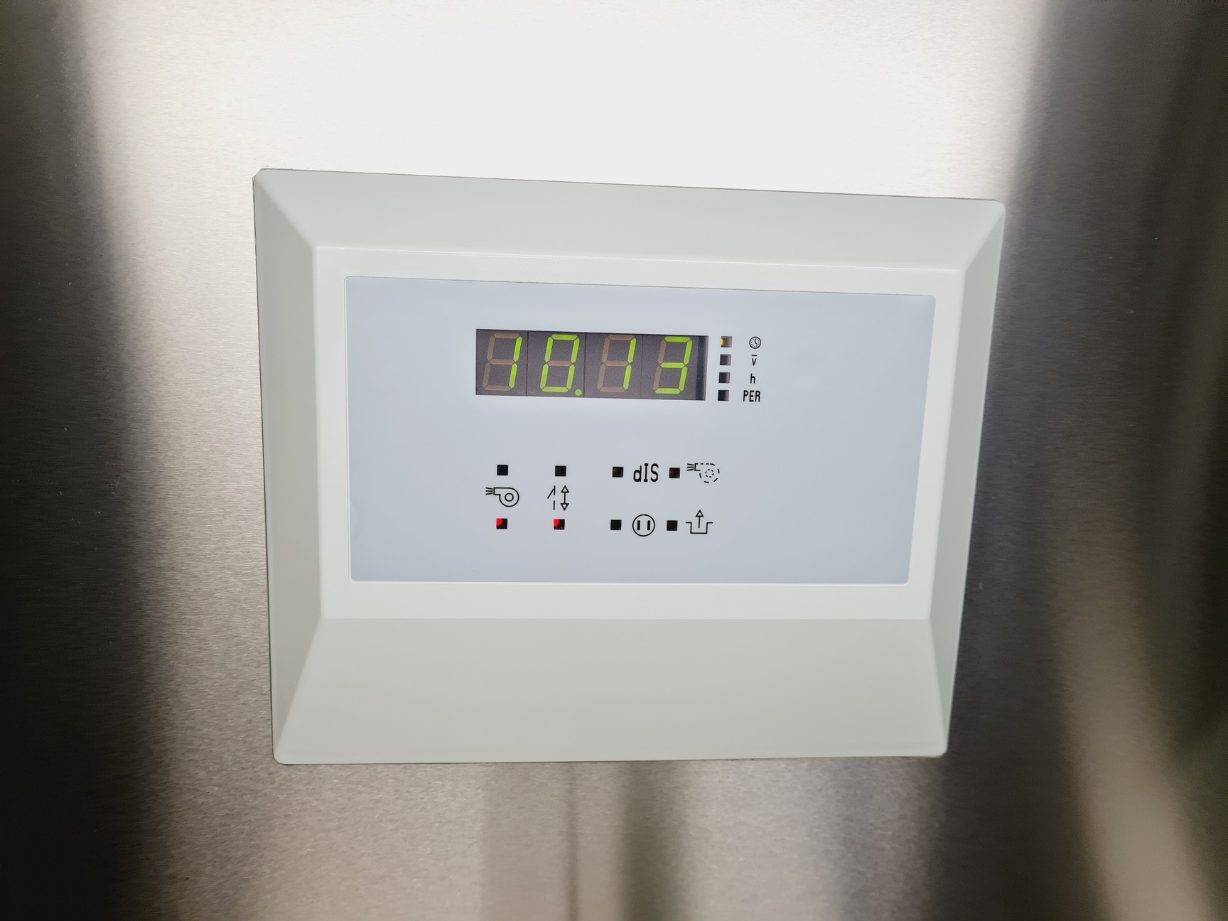 Image of Thermo Scientific Herasafe KS 12 Class II Safety Cabinet Lab