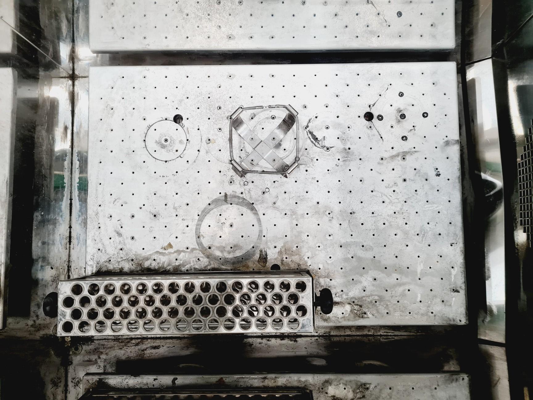 Image of Sanyo Orbital Shaking Incubator IOX402.XX1.C Lab