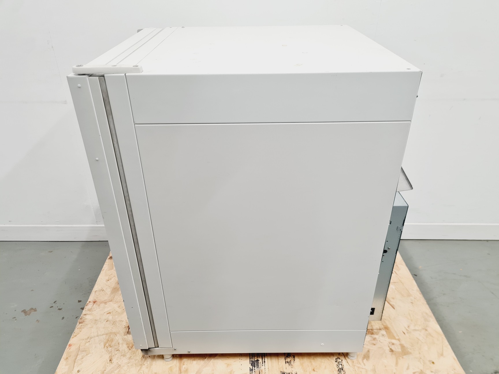 Image of Thermo Scientific BB 15 CO2 Incubator