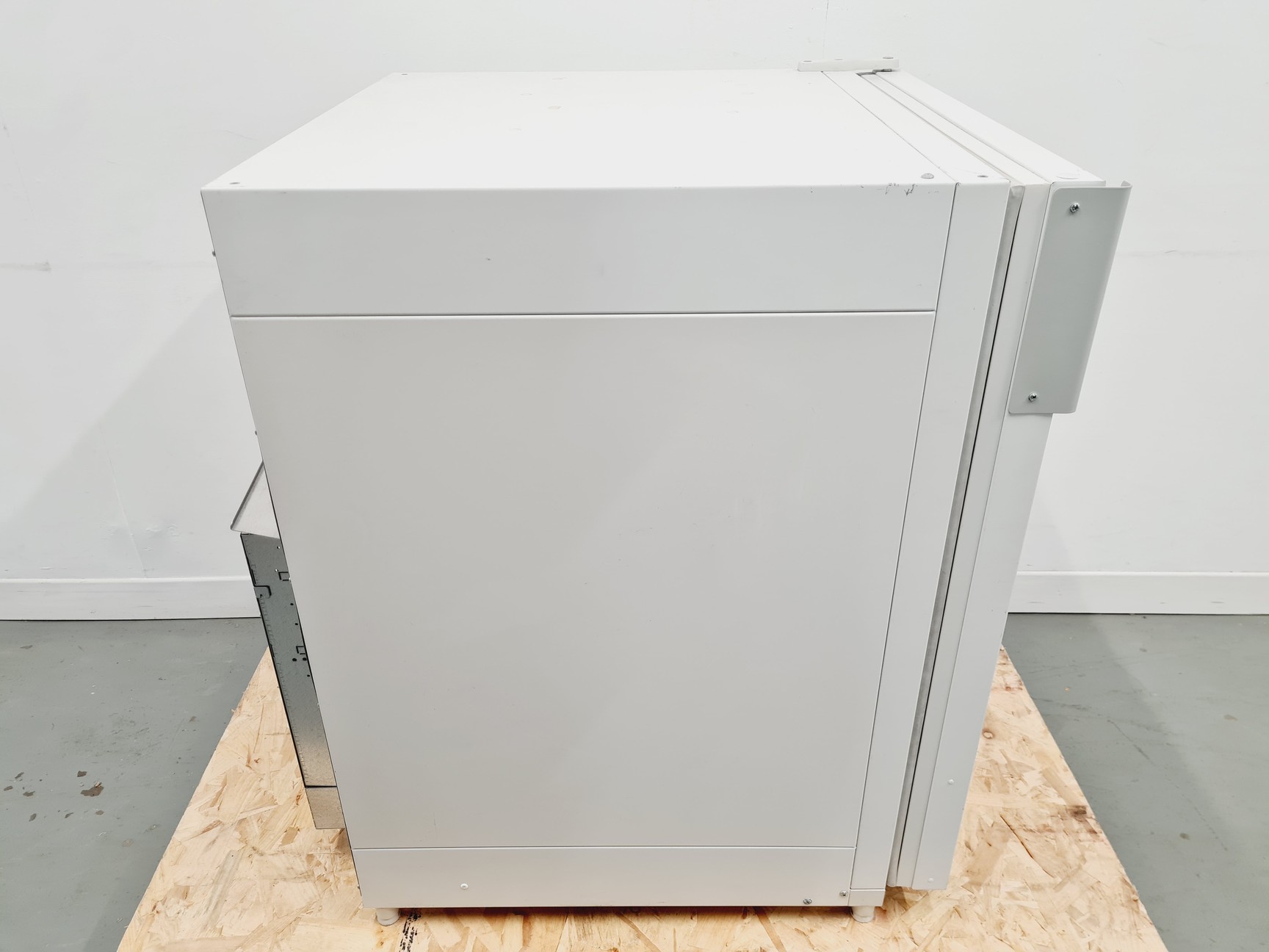 Image of Thermo Scientific BB 15 CO2 Incubator