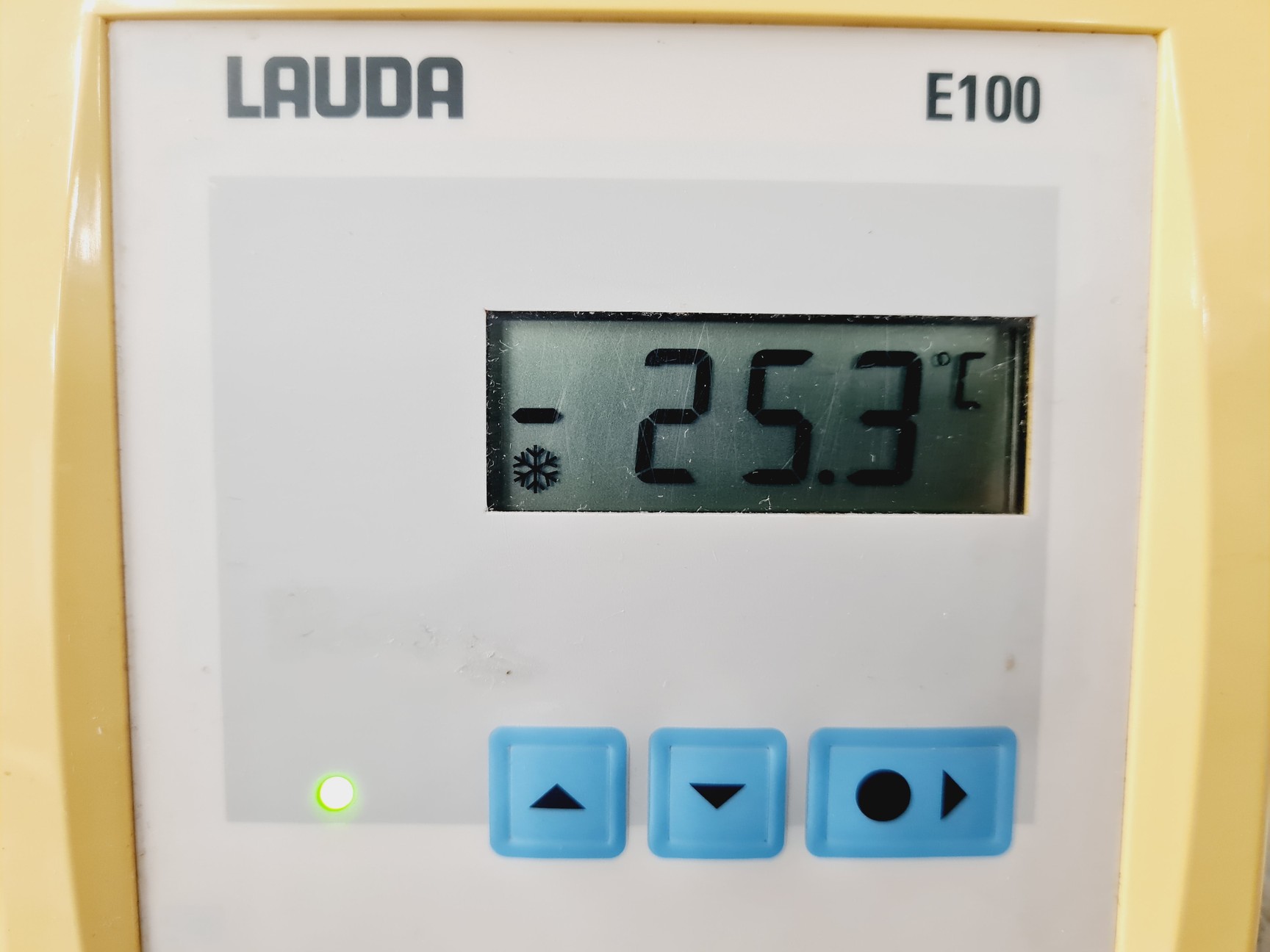 Image of Lauda E100 Immersion Heater/Cooler with Ecoline RE112 Waterbath