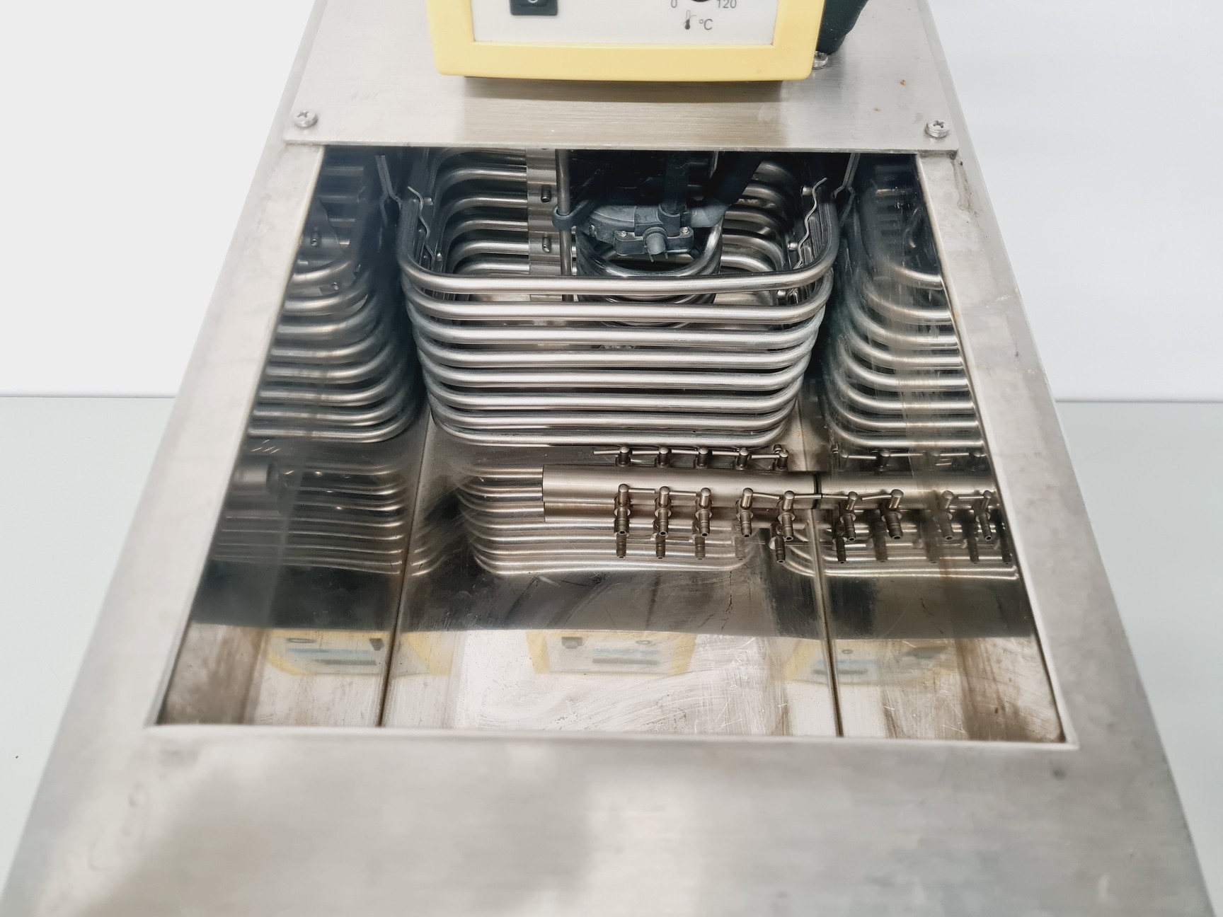 Image of Lauda E100 Immersion Heater/Cooler with Ecoline RE112 Waterbath