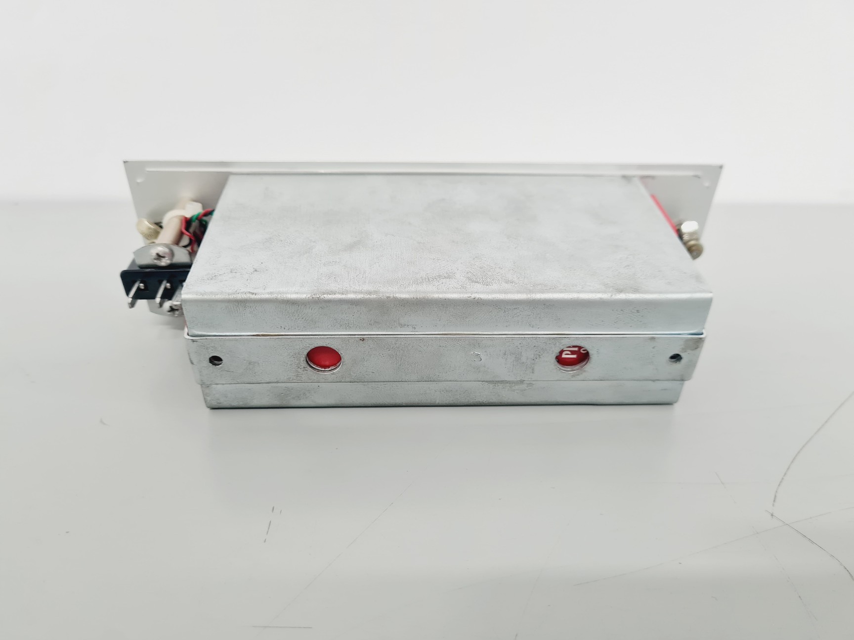 Image of  WESCOR HR-33T Dew Point Microvoltmeter Lab