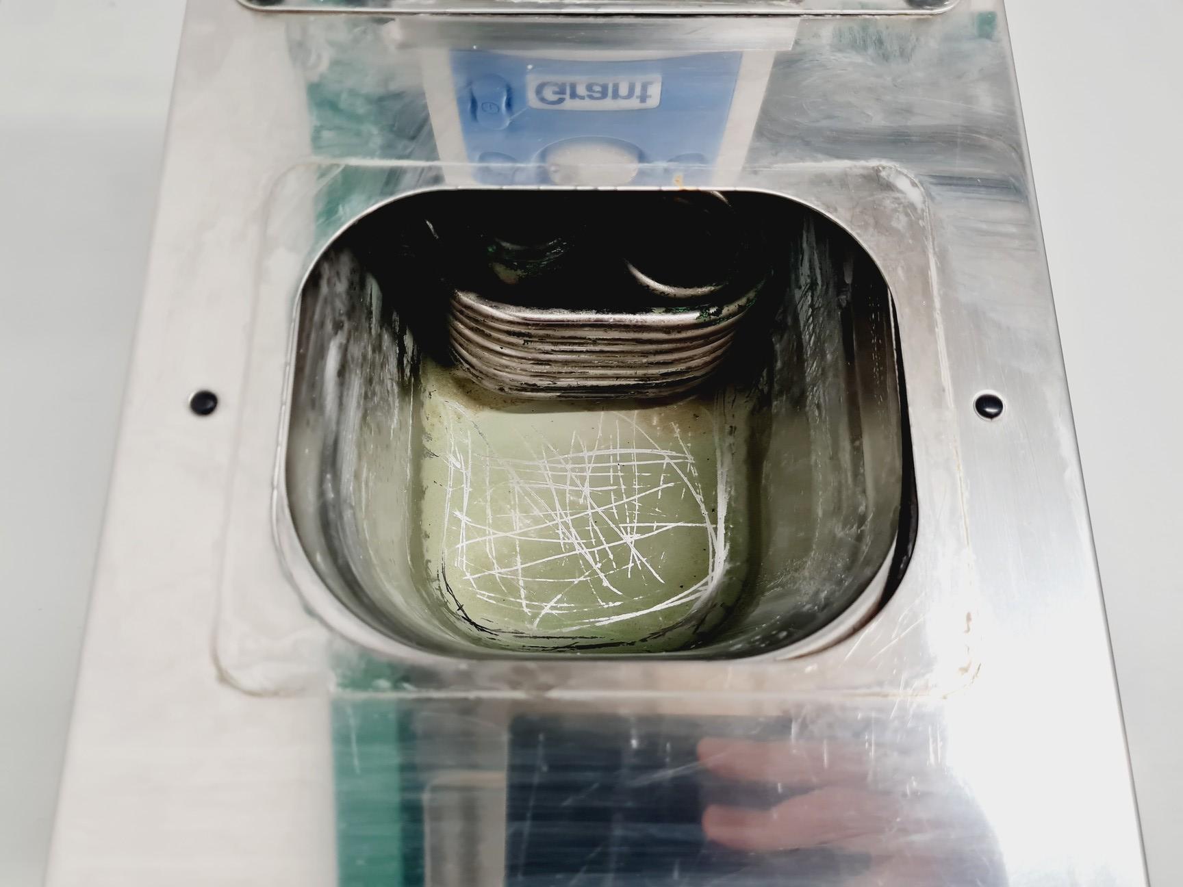 Image of Grant GD120 Water bath With Grant R1 Tank