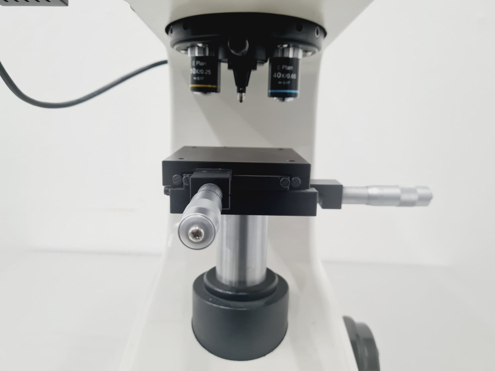 Image of Wilson Vickers Hardness Tester 401MVA