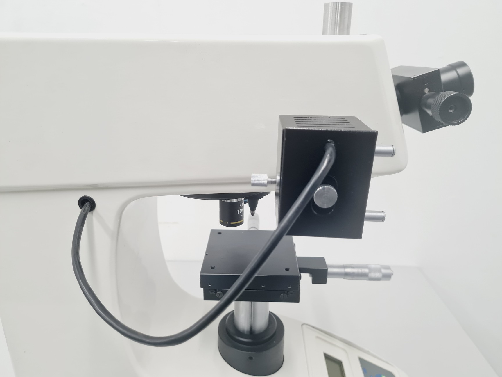 Image of Wilson Vickers Hardness Tester 401MVA