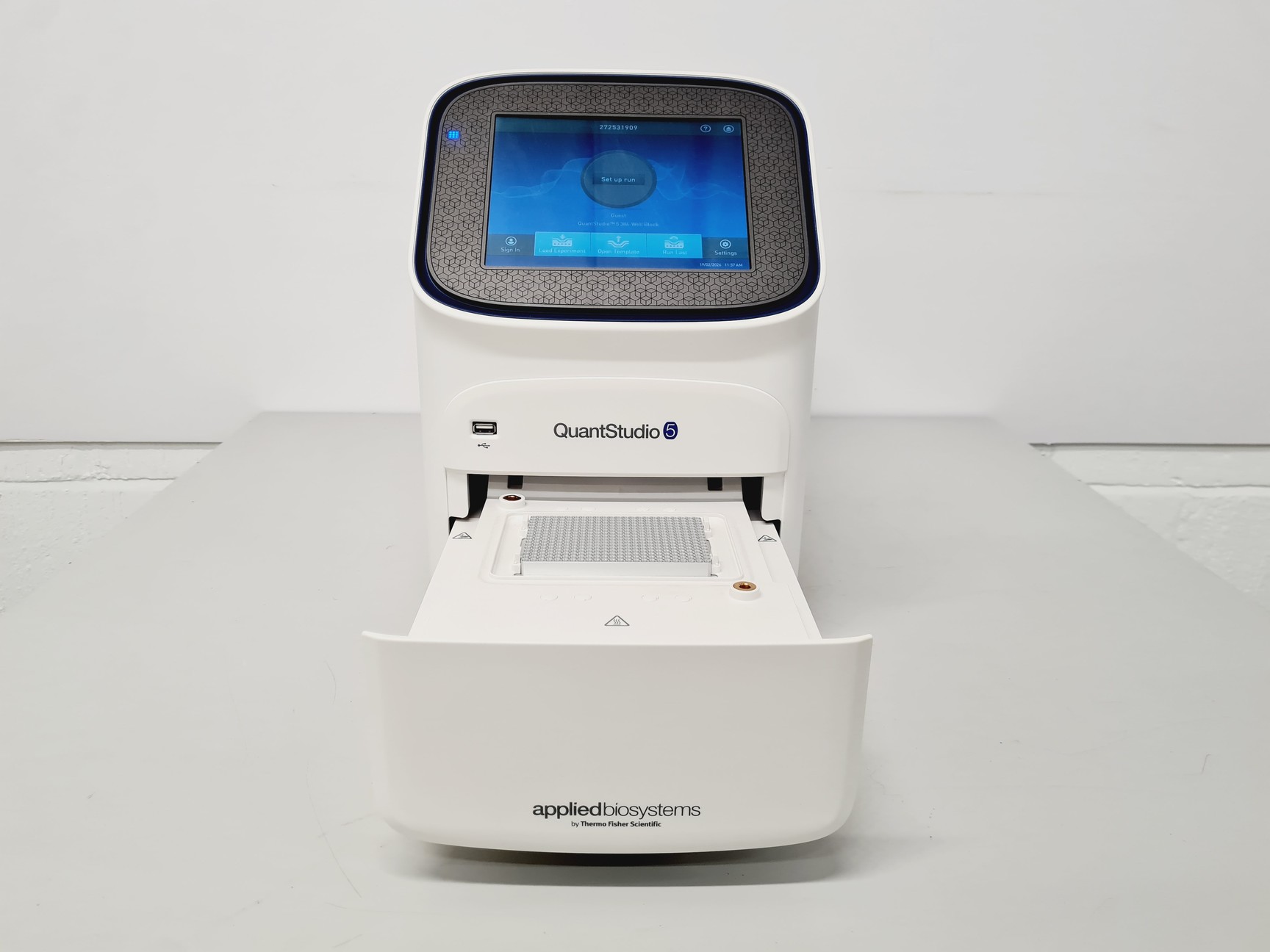 Image of Applied Biosystems QuantStudio 5 Real-Time PCR Instrument 384-Well