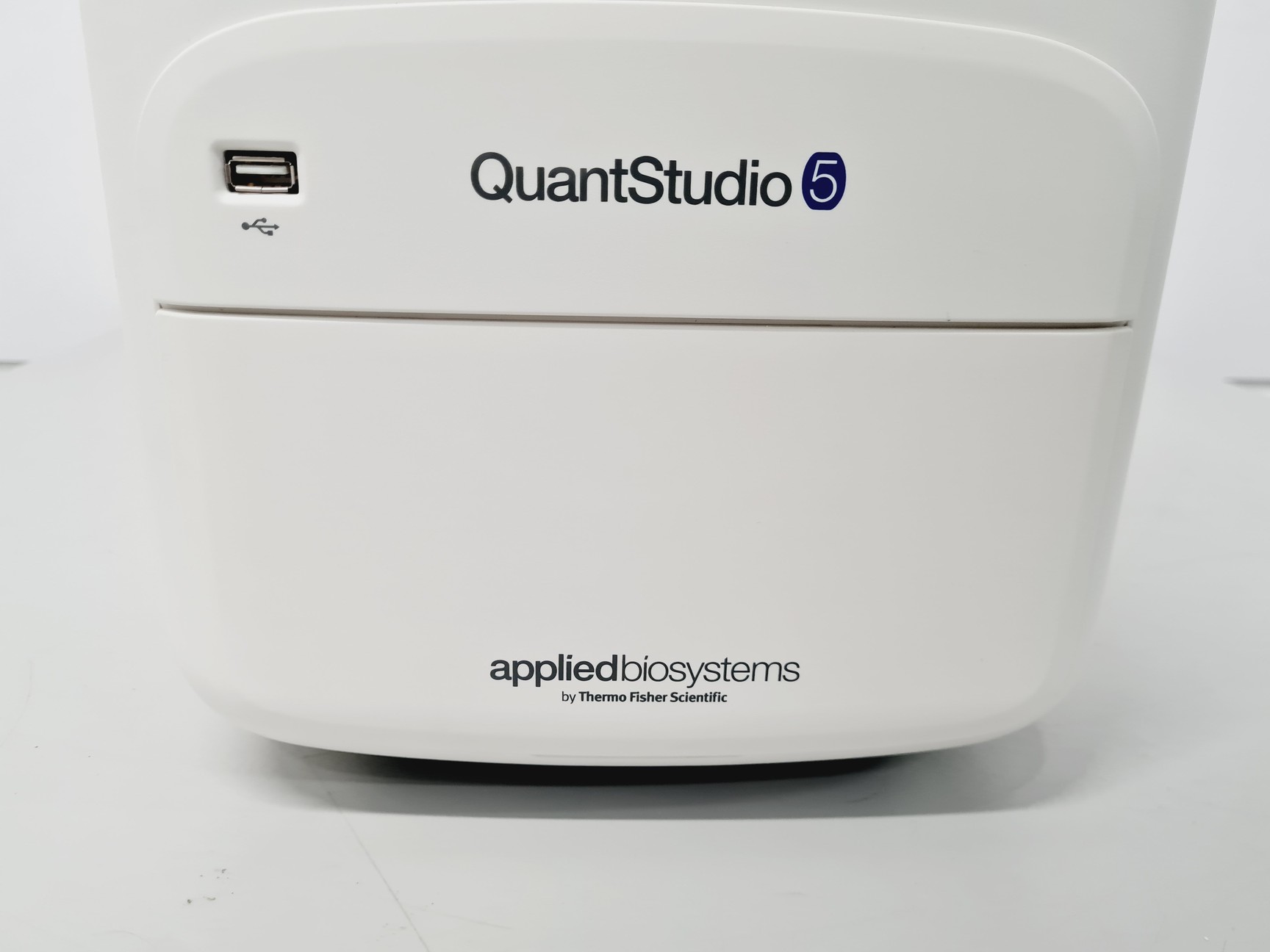 Image of Applied Biosystems QuantStudio 5 Real-Time PCR Instrument 384-Well