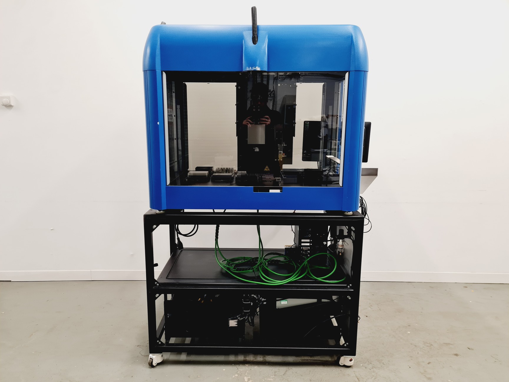 Image of Caliper LifeSciences Sciclone G3 / G3T Liquid Handler