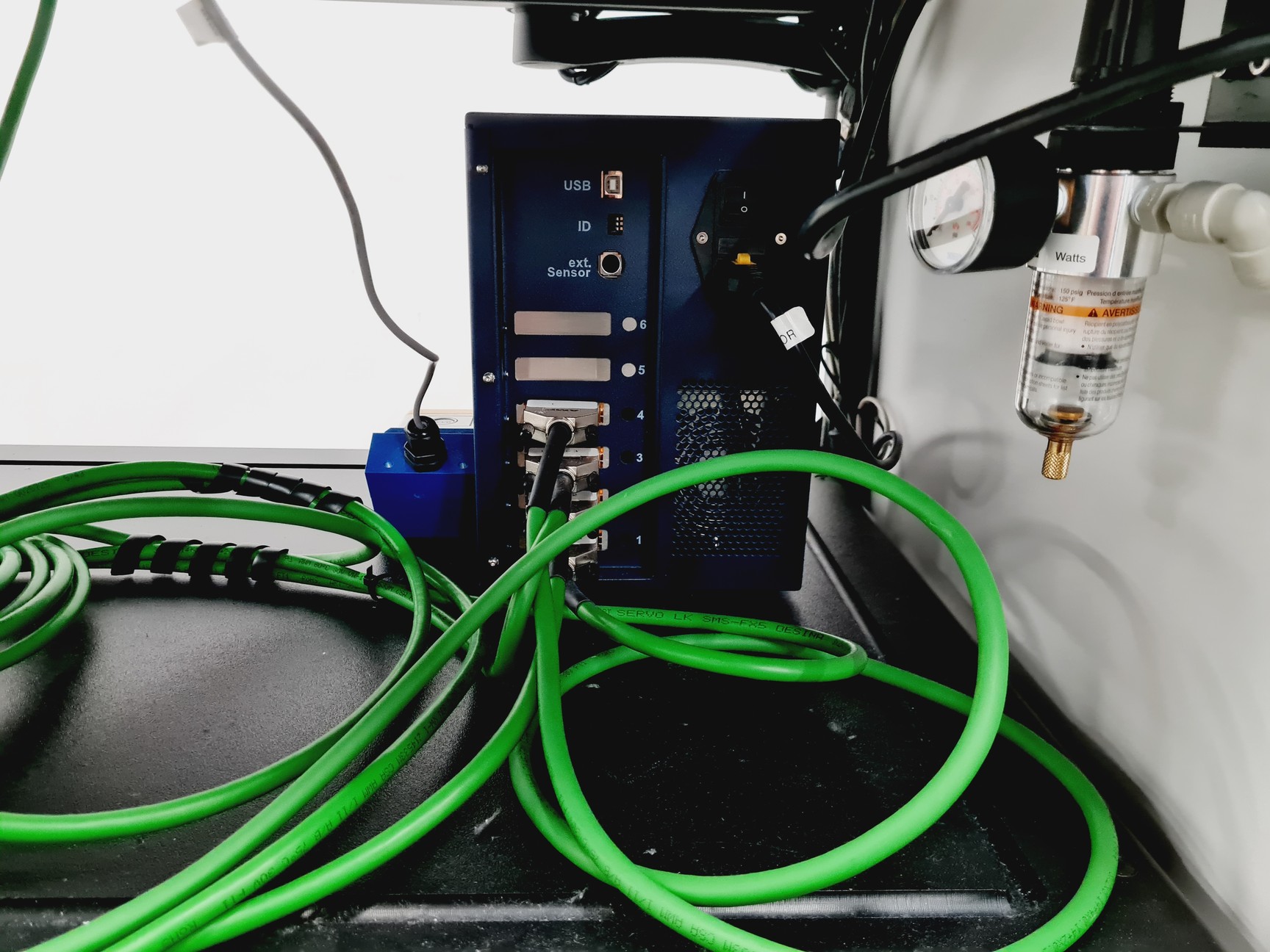 Image of Caliper LifeSciences Sciclone G3 / G3T Liquid Handler