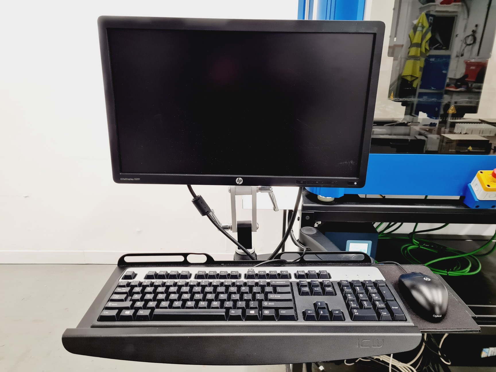 Image of Caliper LifeSciences Sciclone G3 / G3T Liquid Handler