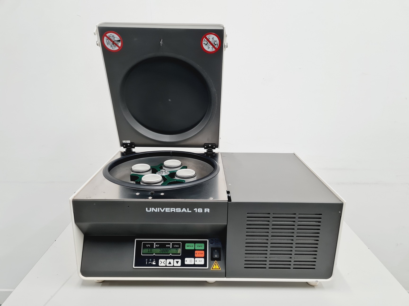 Image of Hettich Universal 16 Centrifuge