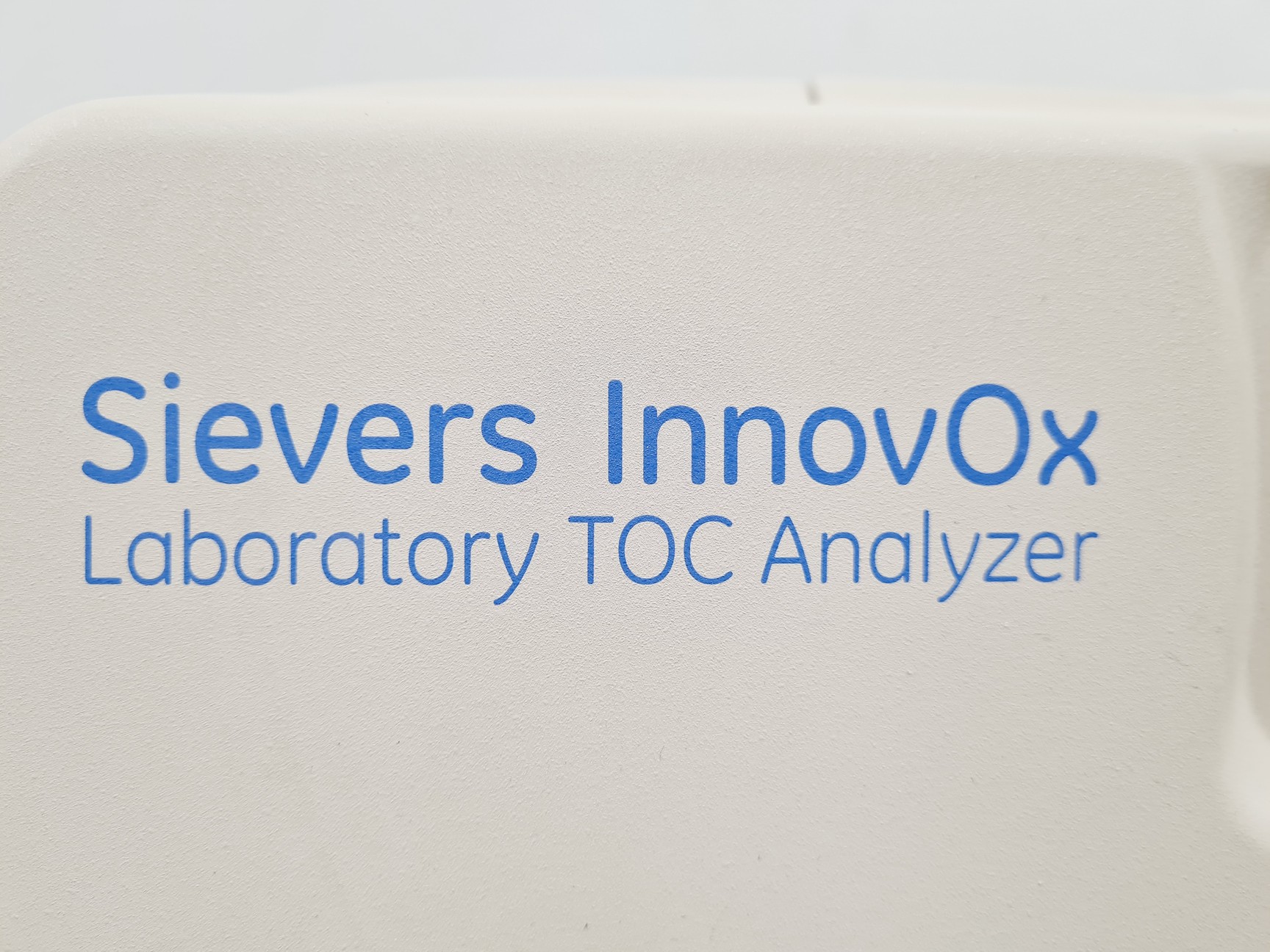 Image of GE Sievers InnovOx Laboratory TOC Analyser with GE Autosampler
