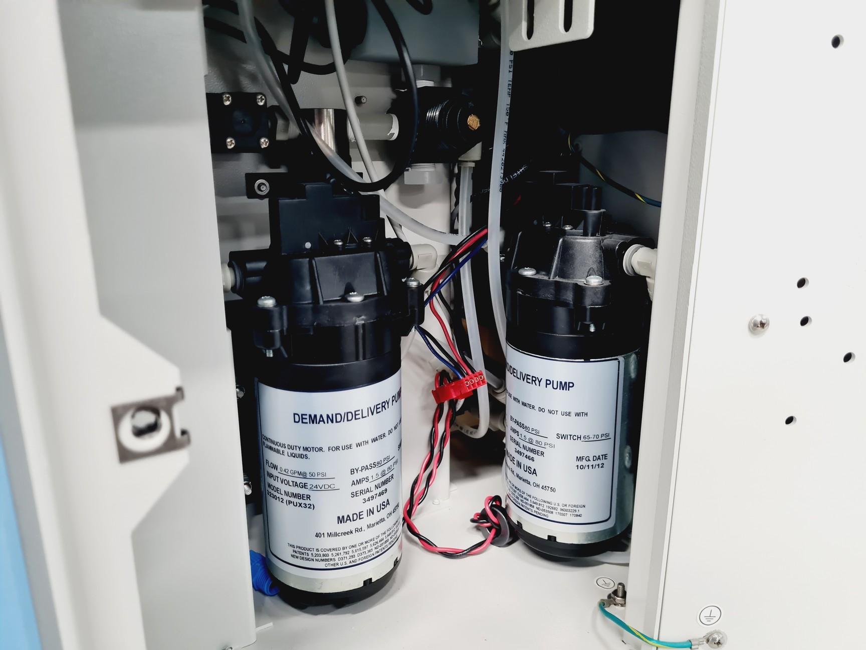 Image of Thermo Scientific Barnstead TII 7165 Water Purification System