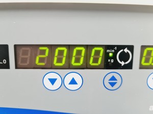 Thumbnail image of Fisher Scientific Accuspin 400 