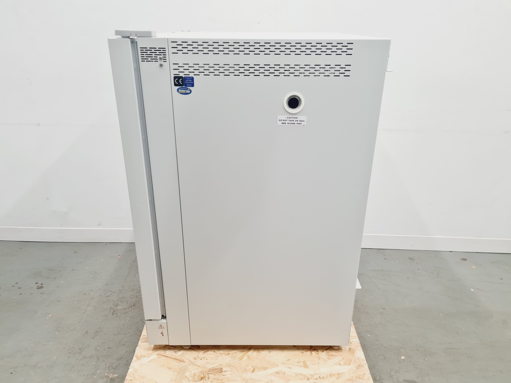 Image of Nuaire NU-5800E CO2 Incubator