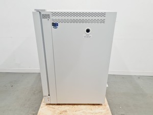 Thumbnail image of Nuaire NU-5800E CO2 Incubator