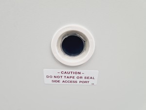 Thumbnail image of Nuaire NU-5800E CO2 Incubator