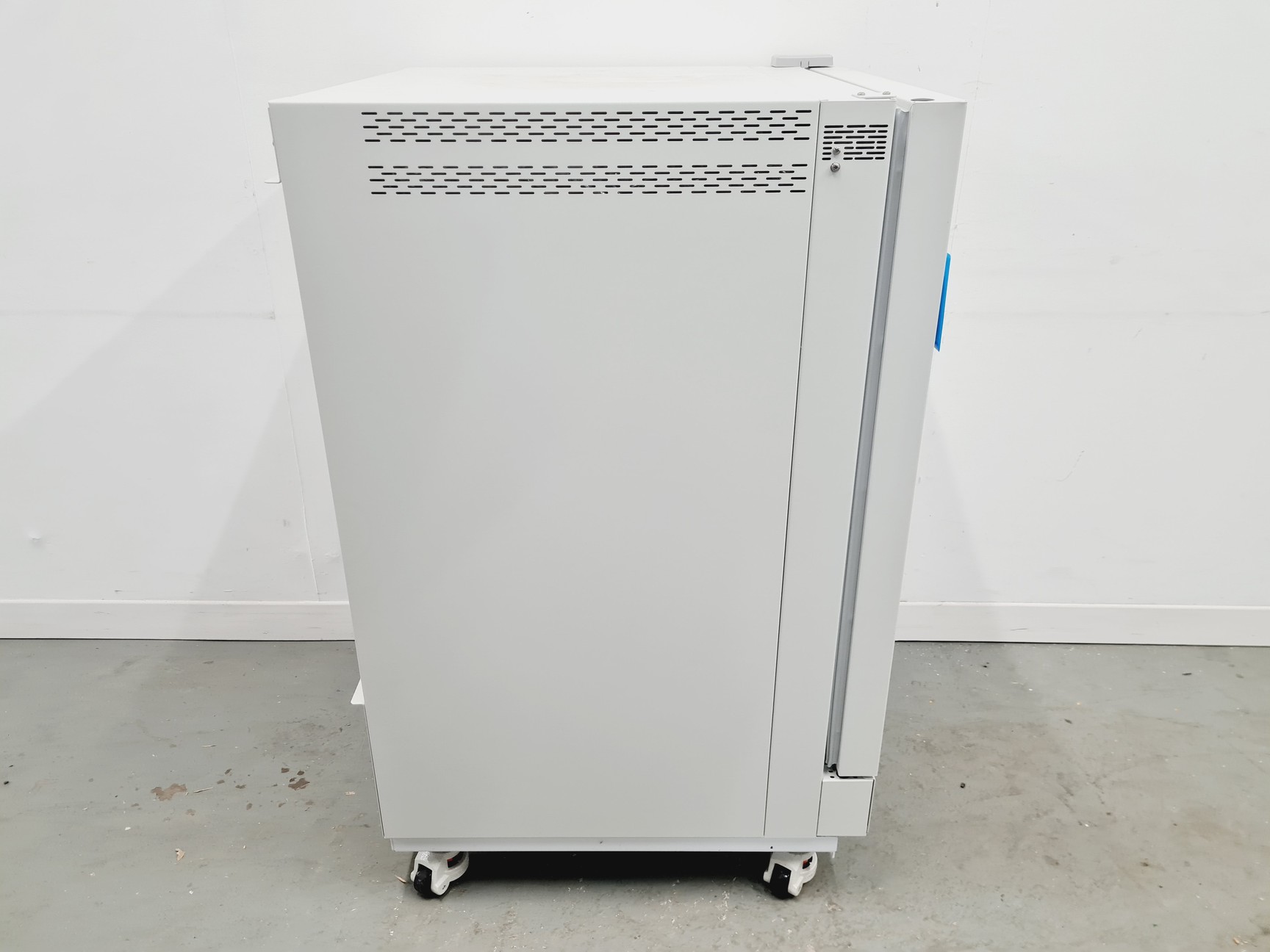 Image of Nuaire NU-5841E CO2 Incubator 