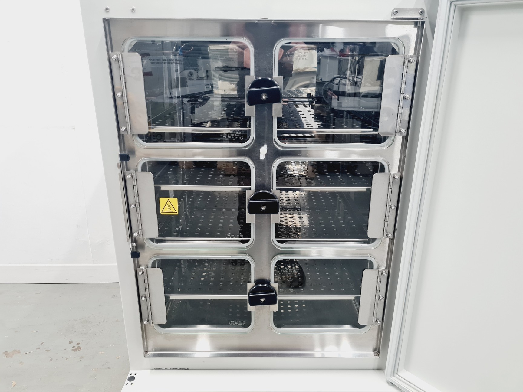 Image of Nuaire NU-5841E CO2 Incubator 