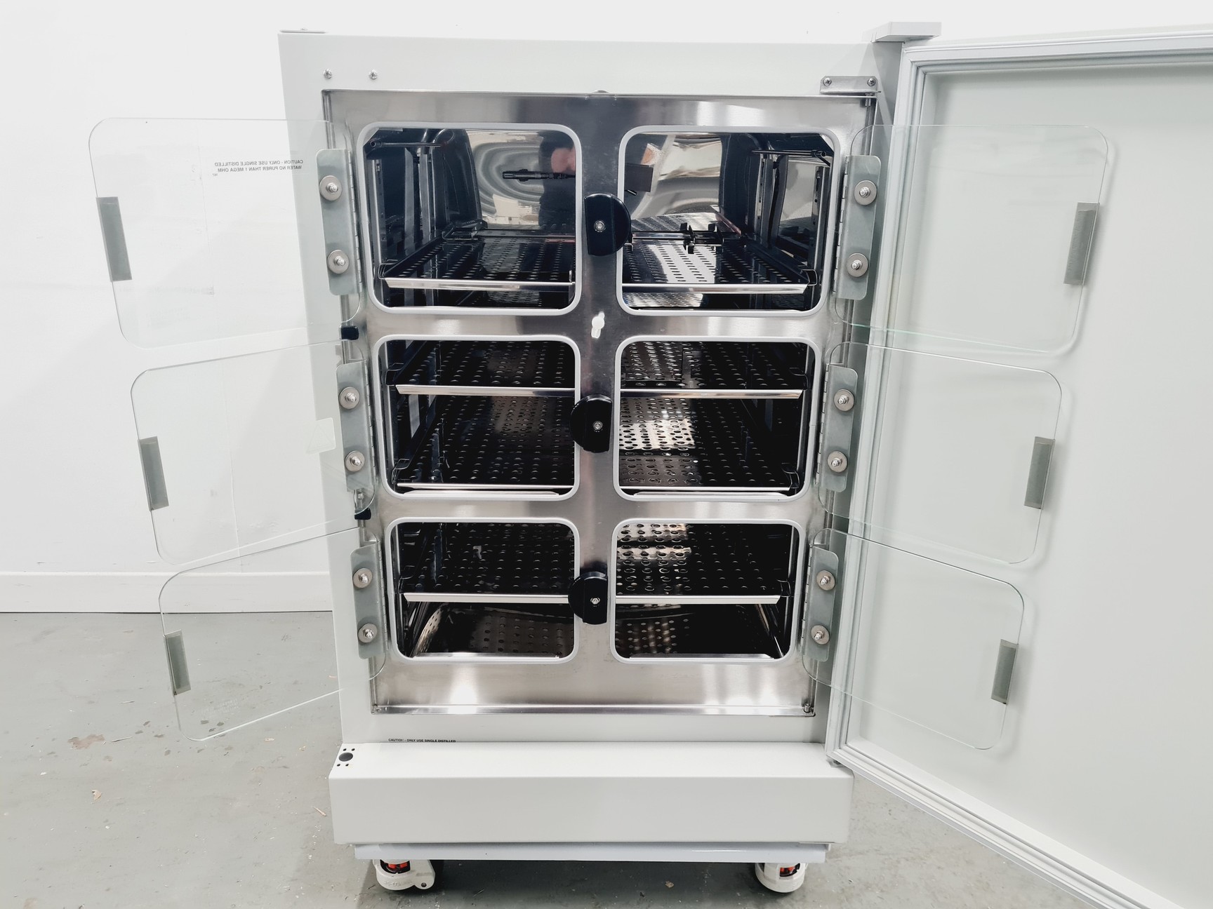 Image of Nuaire NU-5841E CO2 Incubator 