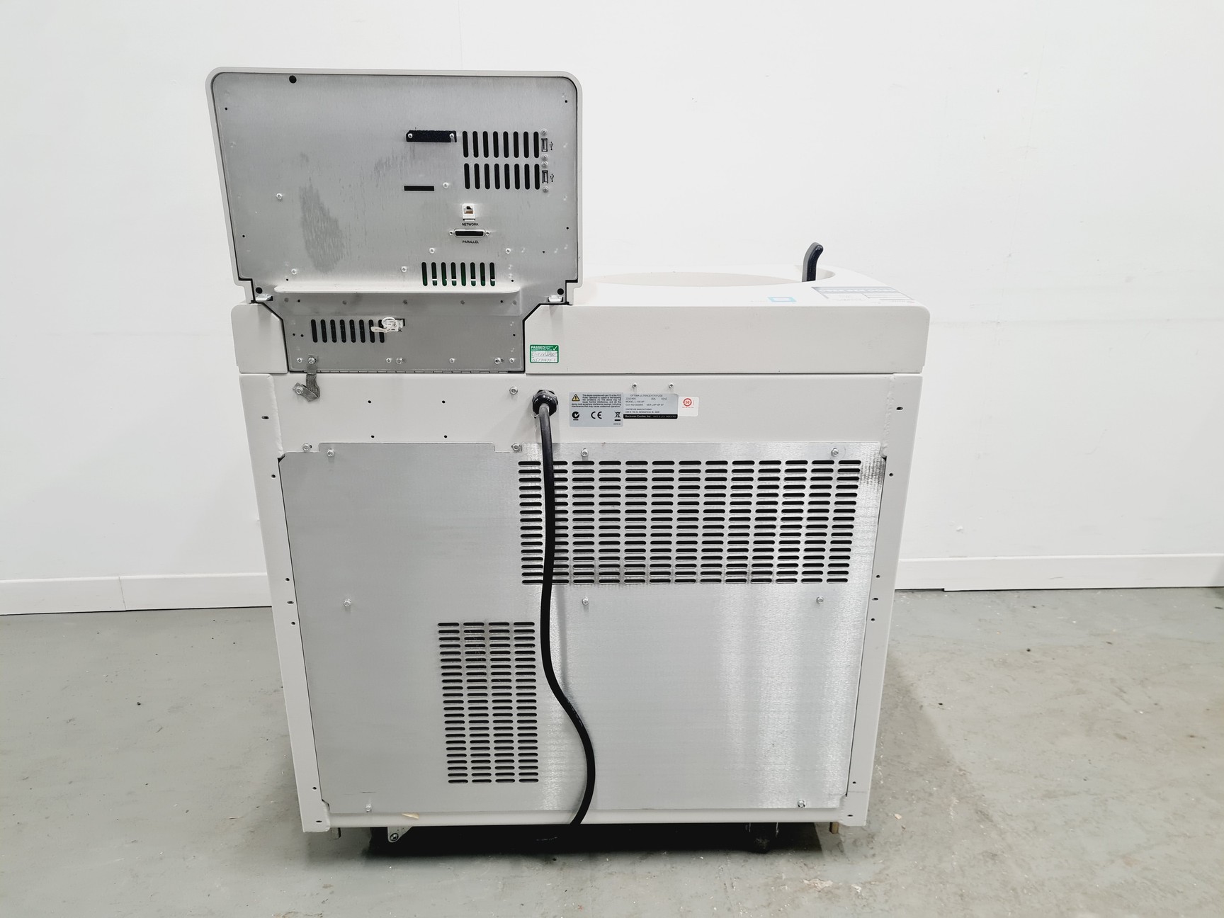 Image of Beckman Coulter Optima L-100 XP Ultracentrifuge 