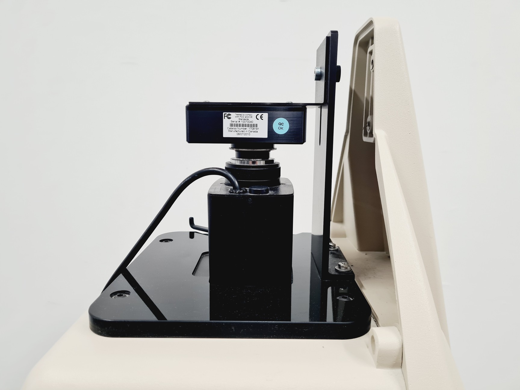 Image of Bio-Rad Universal Hood II ChemiDoc XRS+ Molecular Imager System